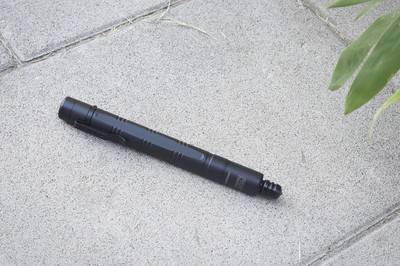 害人之心不可有,防備之器不可無!弘安保羅“俠客”機(jī)械甩棍體驗(yàn)