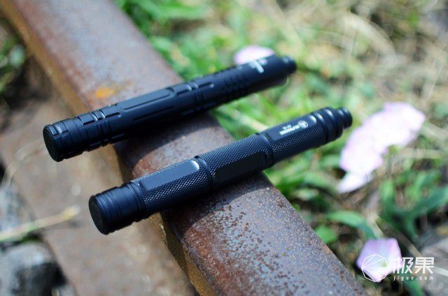 鷹爪行動 | 保羅特勤輕型甩棍評測